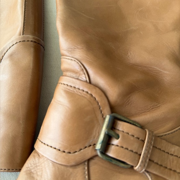 Neiman Marcus Cowboy Vibe knee High Camel & Bronce Buckles Boots. Great style❤️🌈 - Picture 5 of 13